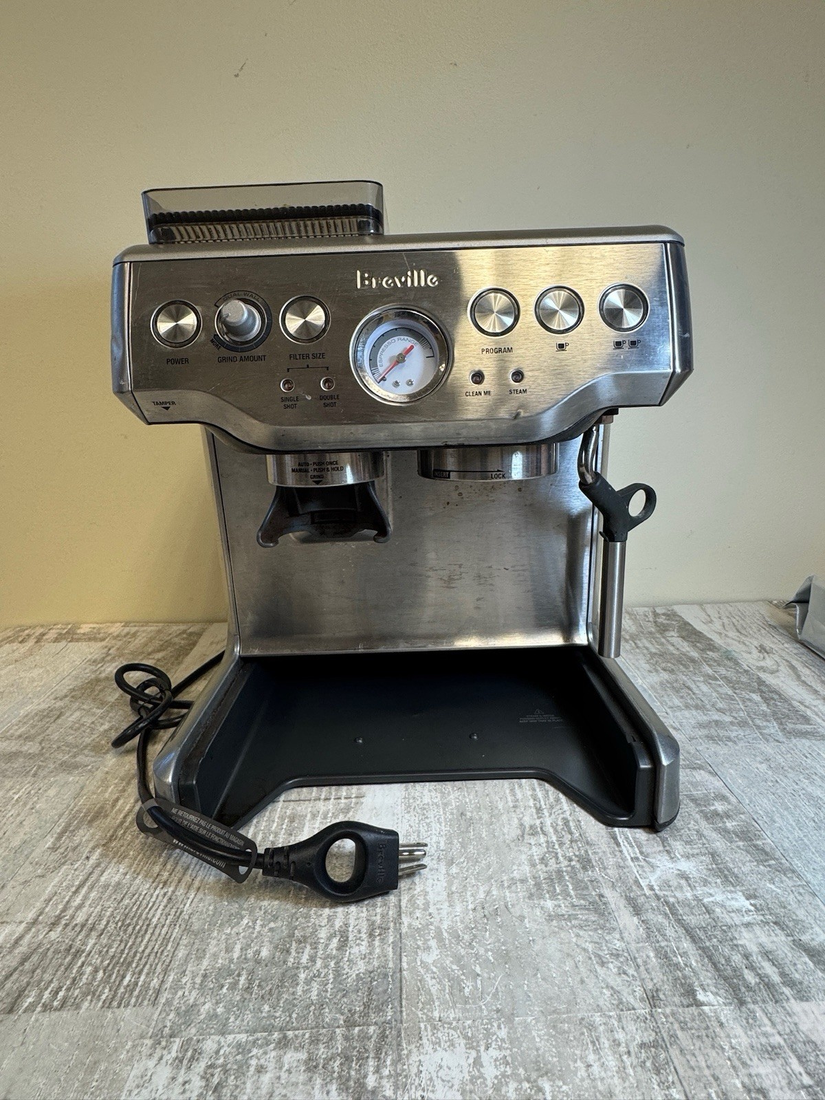 Breville the Barista Express Espresso Machine w/ Grinder BES860XL. Untested