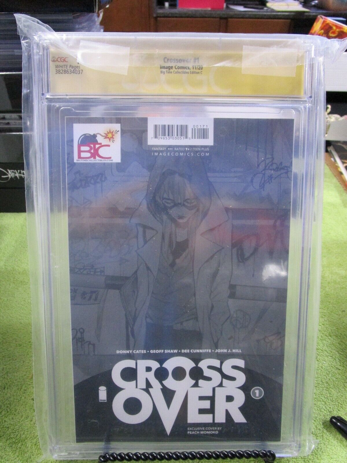 Crossover #1 CGC 9.8 Peach Momoko Virgin Variant 1st Appearances | eBay