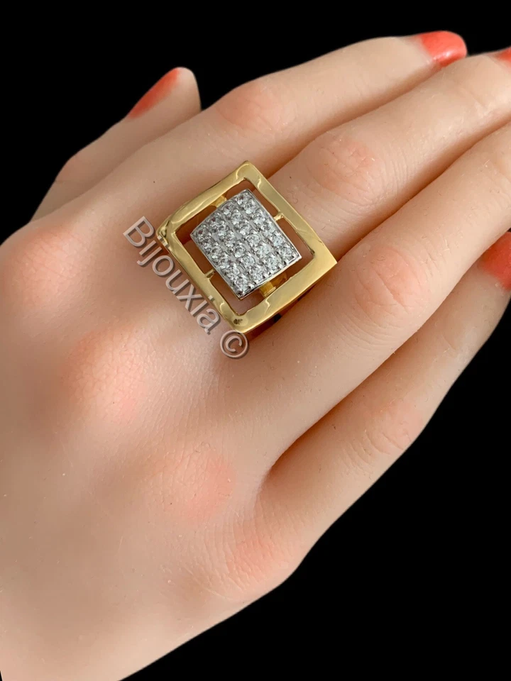 Bague Large Forme Carrée Pavé ZIRCONIUM Plaqué or 18 Carats Tailles 50 à 60 - Photo 2/4