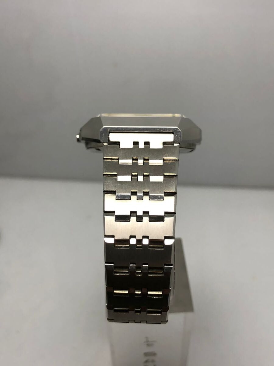 Vintage Orient G641103-40 LCD Digital Quartz Men's Vintage Orient G641103-40 LCD Digital Quartz Men's
