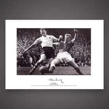 Tom Finney The Pride of Preston Hand Signed Photo £25 12X16