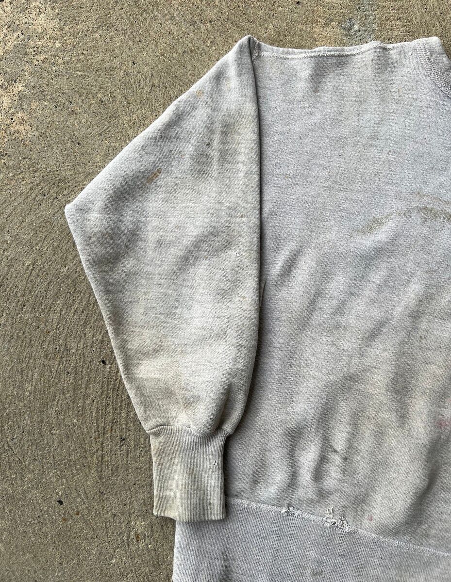 1960s Single V Crewneck Sweatshirt Vintage Grunge Punk Skate 1960s Single V Crewneck Sweatshirt Vintage Grunge Punk Skate