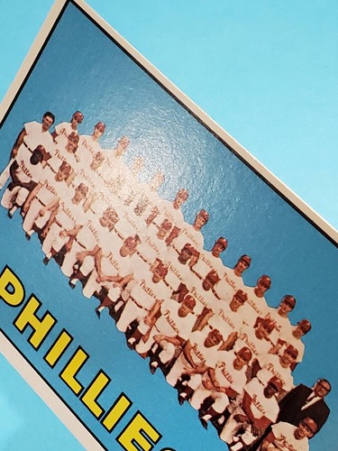 1967 Topps Philadelphia Phillies Team Card #302 EX-NM+ ⚾ - Picture 8 of 11