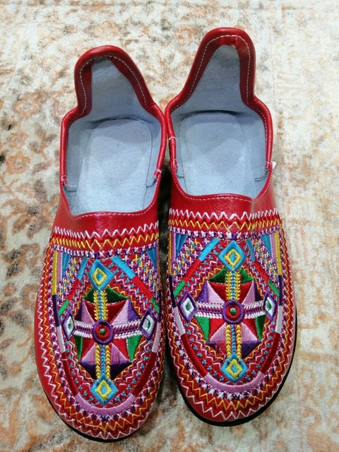 moroccan leather mules