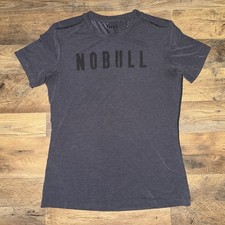 NOBULL Women's T-Shirt Size Small 