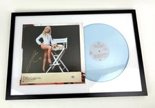 Sabrina Carpenter Signed Man's Best Friend Vinyl Record Album Framed PSA/DNA COA