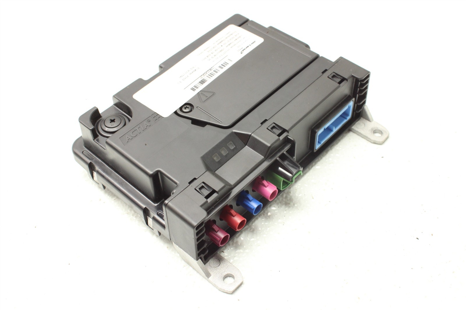 2025 McLaren Artura Actla Nordic AB Control Module 16MB090CP 16MB569CP