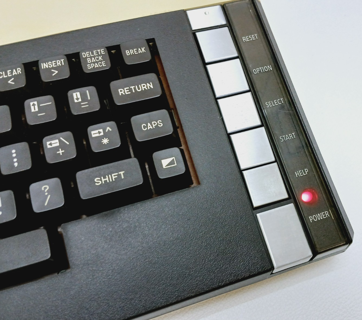 Ordinateur Atari 800XL Testé Unité Centrale Seule Clavier QWERTY