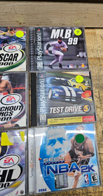 Lot of 8 Playstation Ps1 -Sports Games-NHL, Golf.. & DreamCast Sega NBA 2k