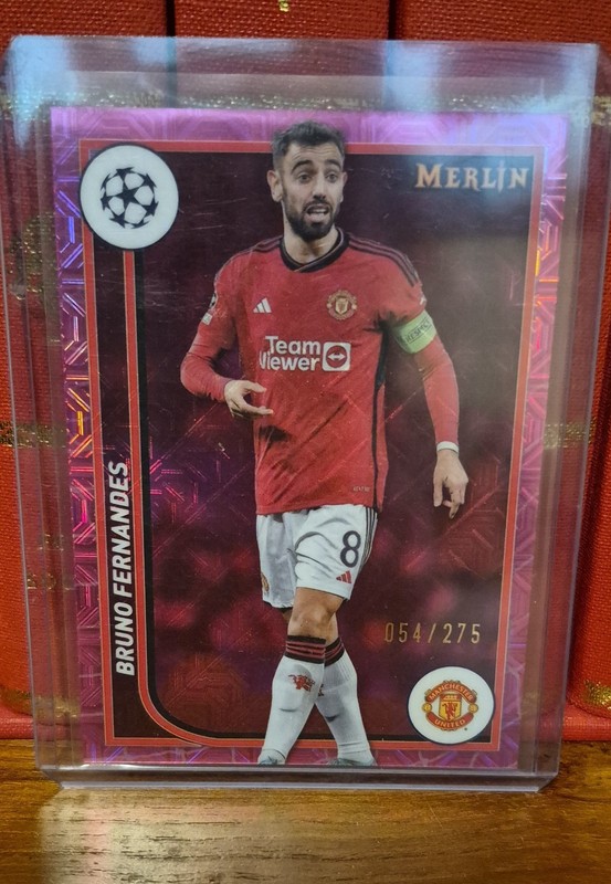 2023-24 Topps Merlin Uefa Club Competitions - Bruno Fernandes #79 Pink Mojo...