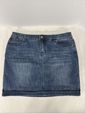 Christopher Banks Women's Blue Denim Skirt Size 12 W/ Pockets
