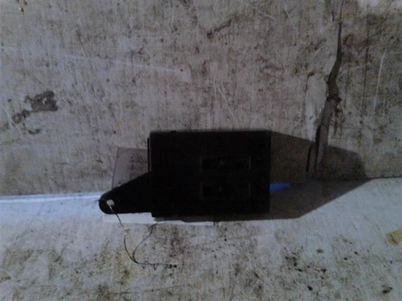 Chasis ECM multifunción detrás del tablero central 2 puertas se adapta 01-02 EXPLORER 122298 Foto 2 de 2