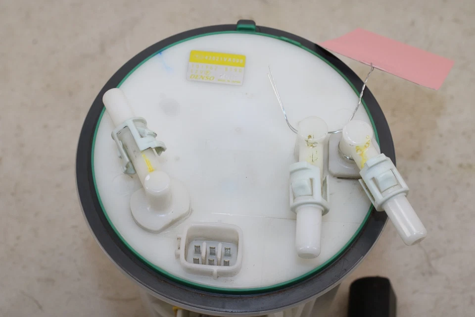 Bomba de combustible Subaru WRX STI 2015-2021 2,5 L 42021VA000 OEM NE24 Foto 2 de 4