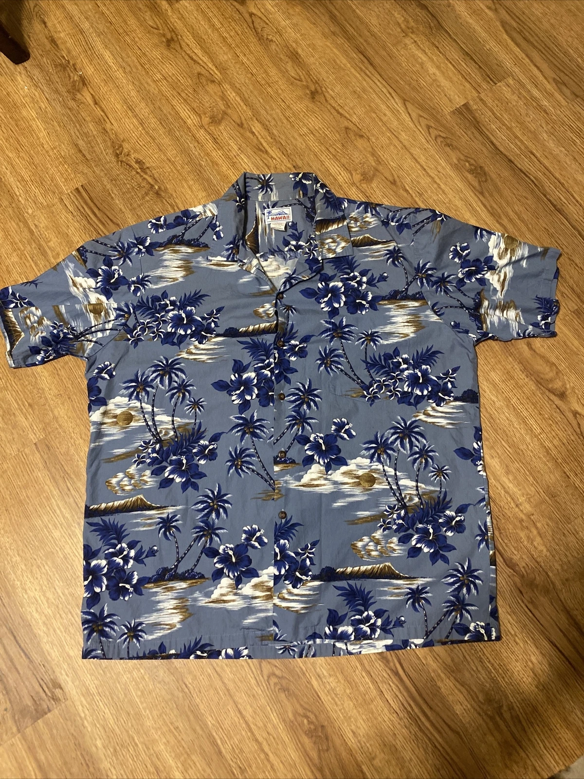 Hawaii Hawaiian Shirt Floral Short Sleeve Button Up Size XL Cotton Made in USA