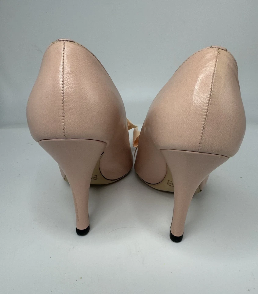 Marc Jacobs Pink Bow Peep Toe Leather Heels -Size 36.5 - Image 4 of 4