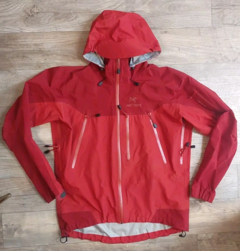 ARC'TERYX Giacca Vintage 2004 Arc’teryx Pelican Theta AR Gore Tex Uomo Taglia L Arancione Canada