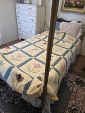 Vintage Handmade Tulip Quilt 65" 88"