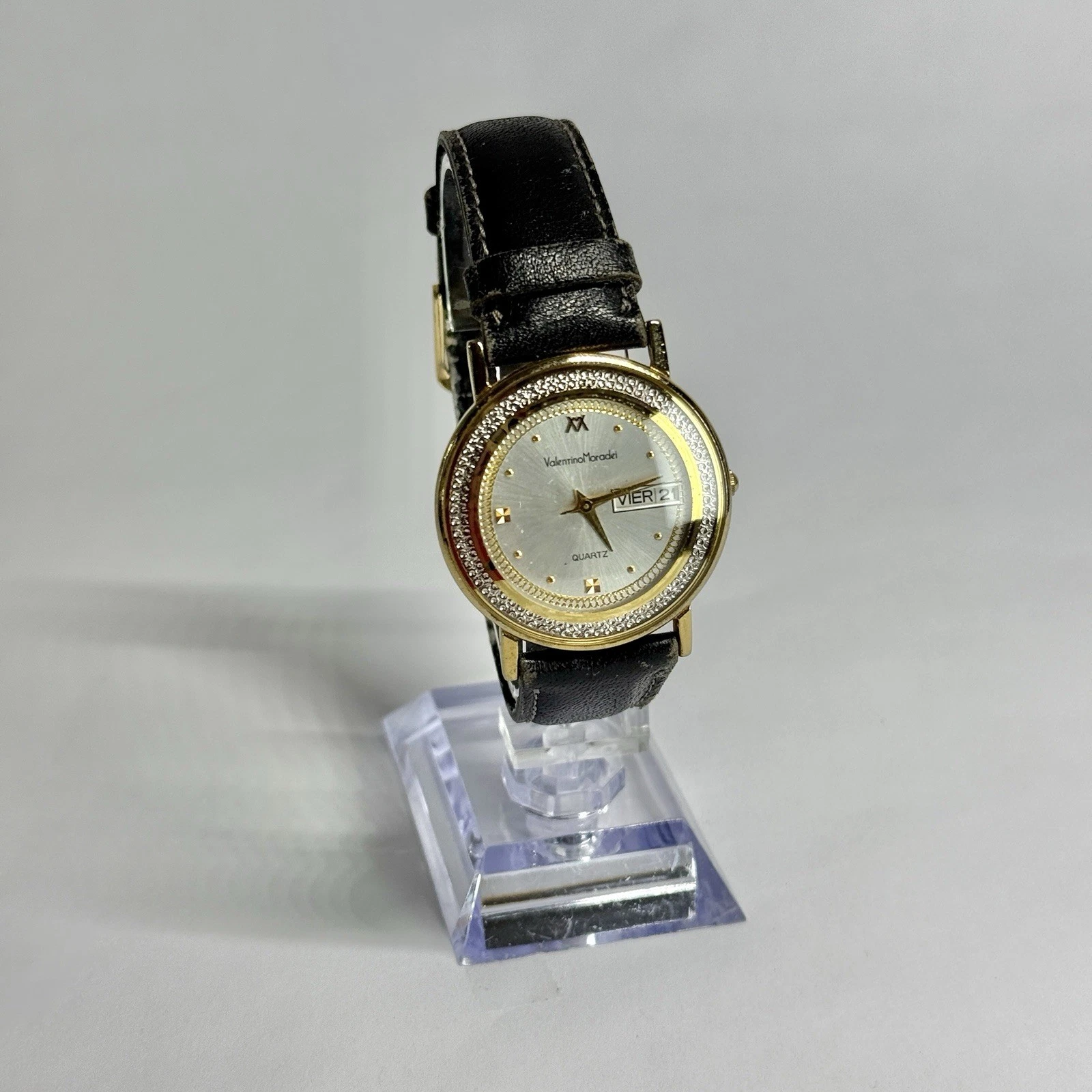 VALENTINO MORADEI 842013 Quartz Gold Tone Women Vintage Watch W673 *WORKING