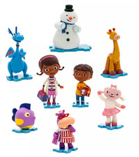 Disney Doc McStuffins Deluxe 8 piece Figurine Play Toy Set NIB FREE SHIPPING