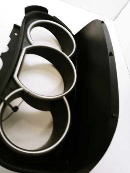 10-12 NISSAN VERSA VELOCÍMETRO MEDIDOR TABLERO INSTRUMENTO BISEL MOLDURA FABRICANTE DE EQUIPOS ORIGINALES USADO Foto 2 de 4