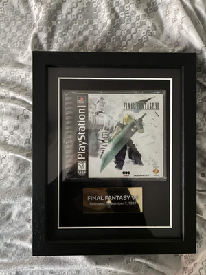 FINAL FANTASY VII BLACK LABEL CIB W/ MANUAL (GOLD FRAME READ DESCRIPTION)