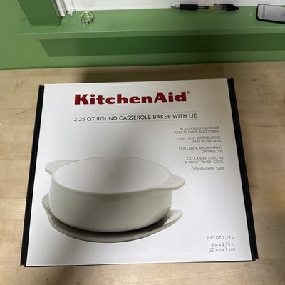 KitchenAid Stoneware Casserole Dish 2.25 Quart With The Lid - Pistachio