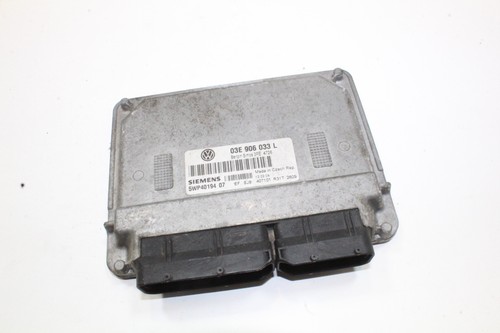 VOLKSWAGEN POLO Motorsteuergerät ECU 03E906033L 22354721