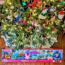 Fisher Price Little People Disney Princess Parade Float Figure & Vehicle Set