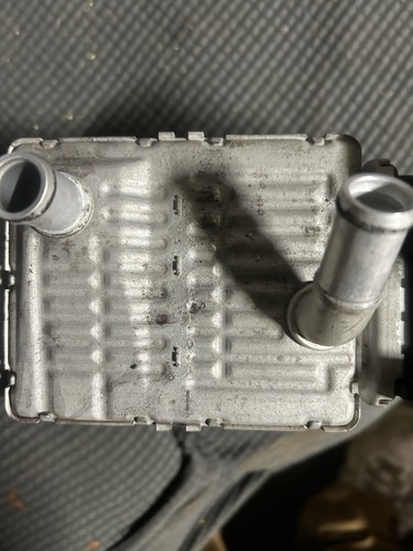 Lexus NX300 18 2018 OEM 2,0 L turbo intercooler montaje - Imagen 5 de 5