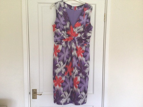 Debenham Collection Dress Size 12 - fully lined ideal parties, cruise