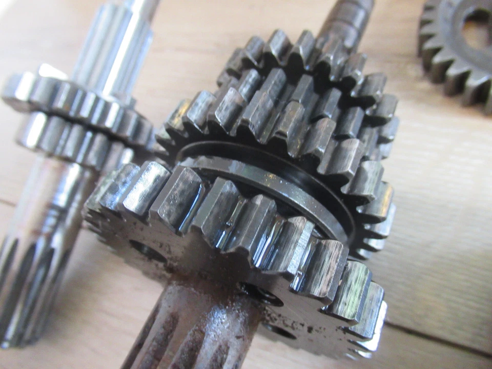 CR 125R HUSQVARNA 1984 CR 125R 1984 CONJUNTO TRANSMISIÓN Foto 3 de 4