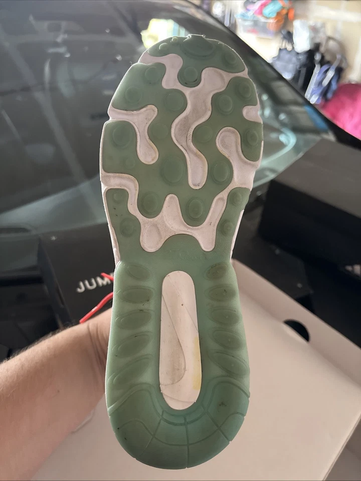 Size 8 - Nike Air Max 270 React Electro Green Lagoon W - Image 3 of 4