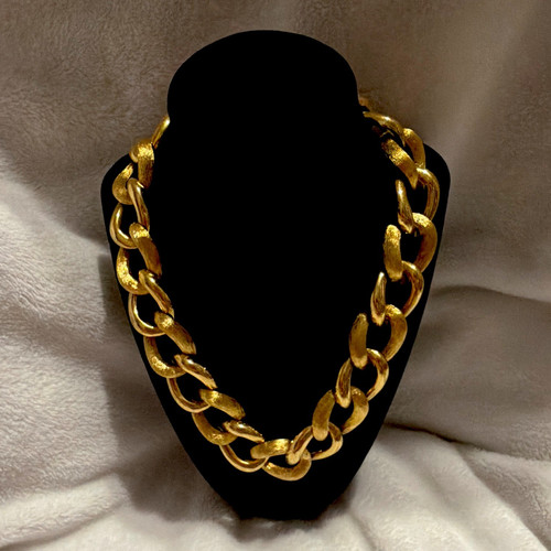 Napier Signed Gold Tone Textured Curb Link Statement Necklace Box Clasp Pat.
