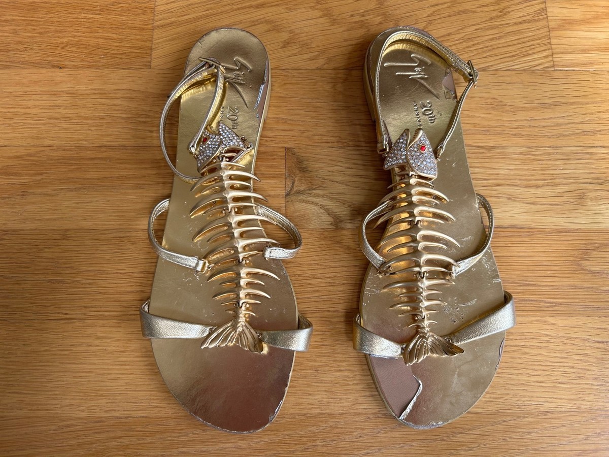 GIUSEPPE ZANOTTI Gold Leather Crystal Fishbone Flat Sandal SZ 10