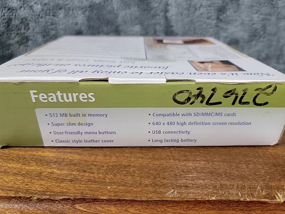 Portable Digital Photo Album Leather Case 512 Mb Memory Photos Music More  - Image 4 of 4