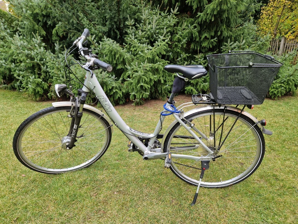 KTM TREKKING Damen-Fahrrad - Sehr  guter Zustand - 28" - Korb - Tiefeinsteiger