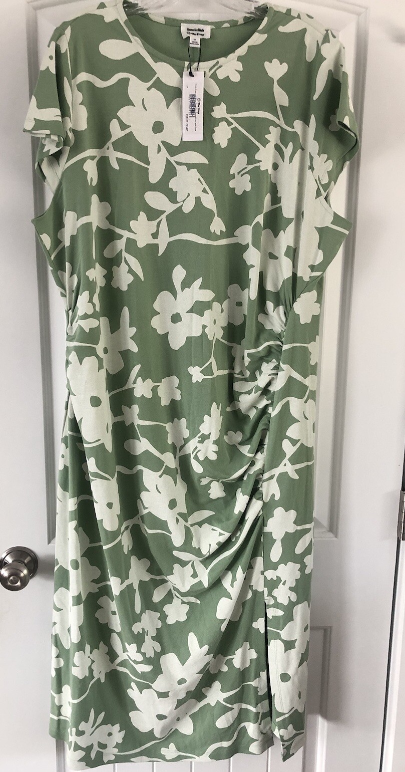 The Drop itsmekellieb S/S MIDI Dress Plus 3X Smoke Green Floral Print Ruched NWT