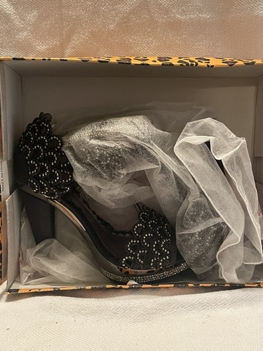Brand New Bettie Page Shoes By Ellie- 4” Black Sequined Heels Size 7 - Picture 8 of 9