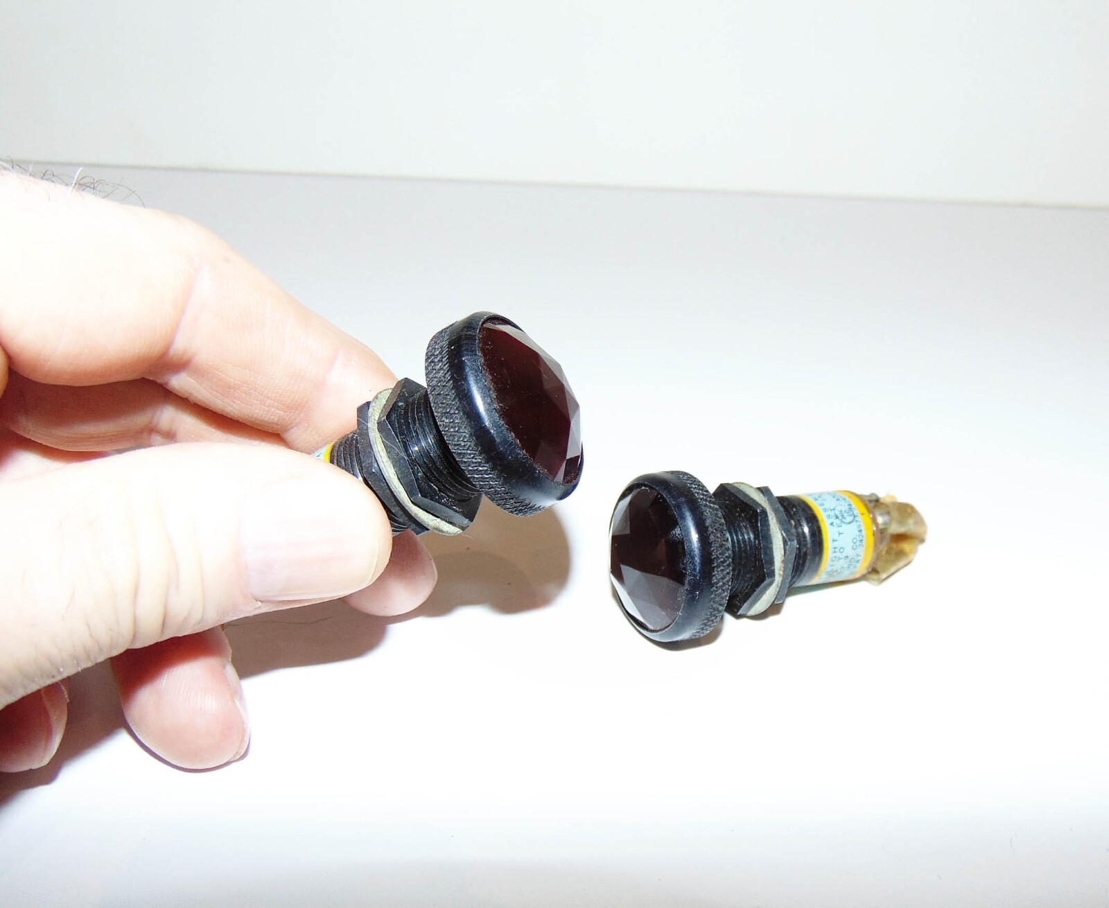 2 WWII AAF Aircraft Instrument Panel Warning Light Large 1"dia Red