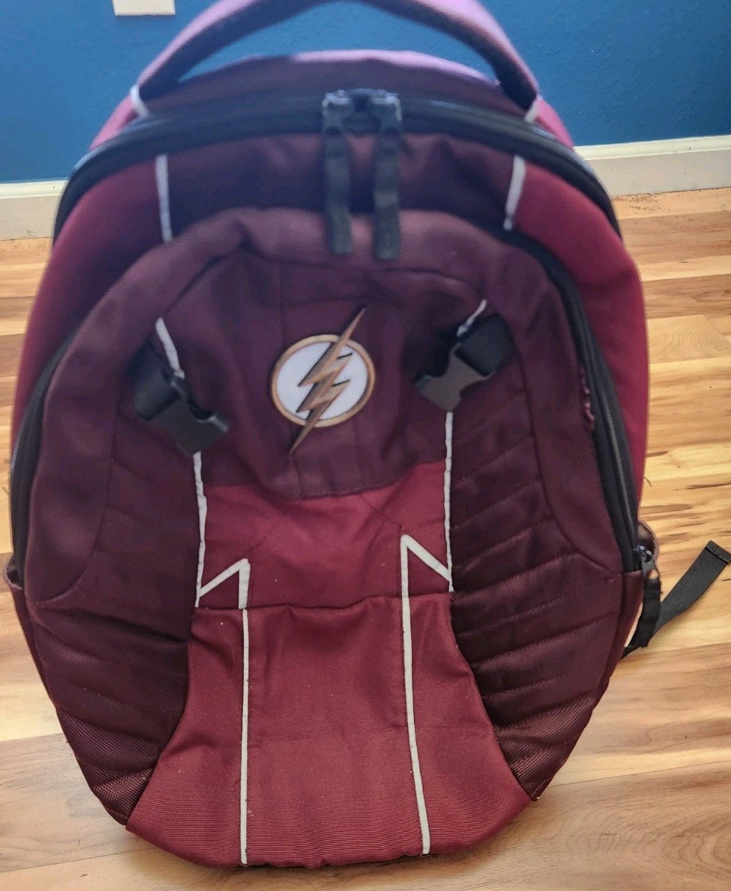 DC Comics Flash Laptop Backpack (Lightning Bolt L… - image 3