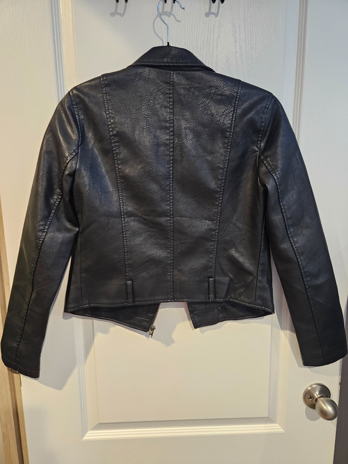 AFTF Basic Stylish Edgy Black Leather Jacket Size… - image 6