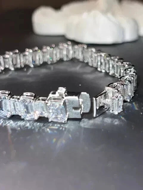 15CT Lab Created Diamond Emerald Cut Tennis Bracelet 8.5" 14K White Gold Plated - Image 4 of 4