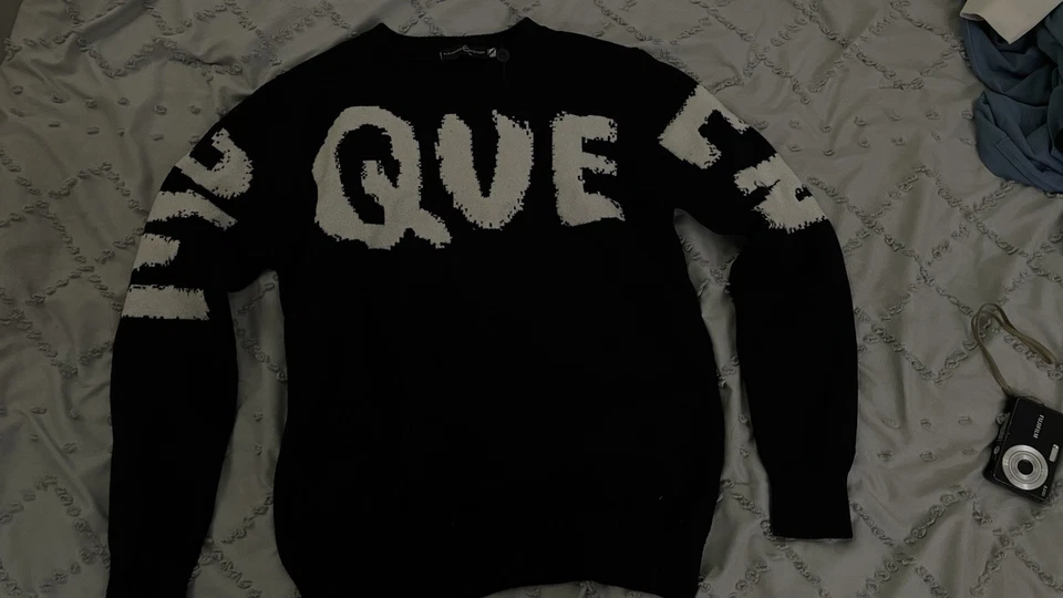 Alexander McQueen Knitwear Knit Sweater | Men’s Size Medium - Image 3 of 4