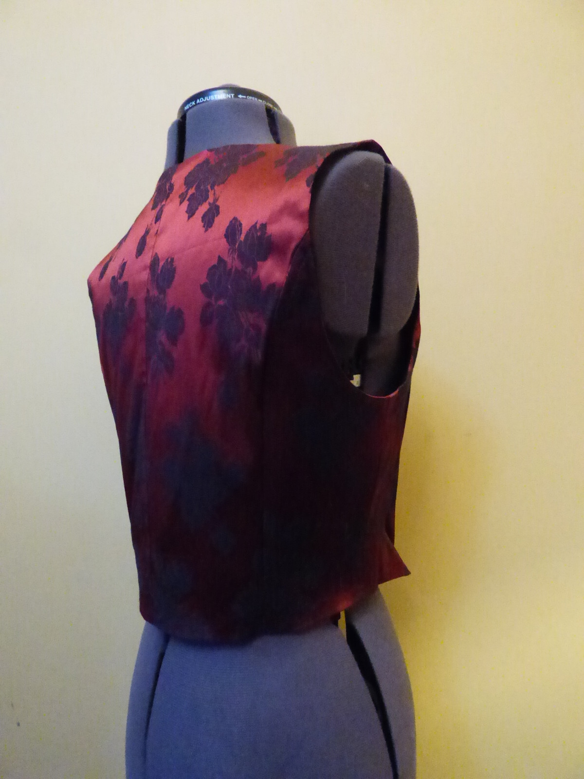 PATSY SEDDON PHASE EIGHT Red & Black Rose Bodice … - image 2