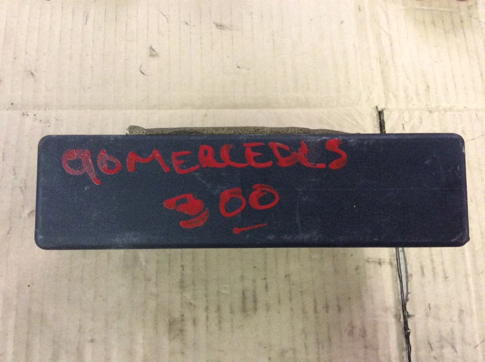 84 85 86 87 Mercedes Benz 300D 190D 300E ABS módulo de controle de chassi elétrico - Imagem 2 de 4