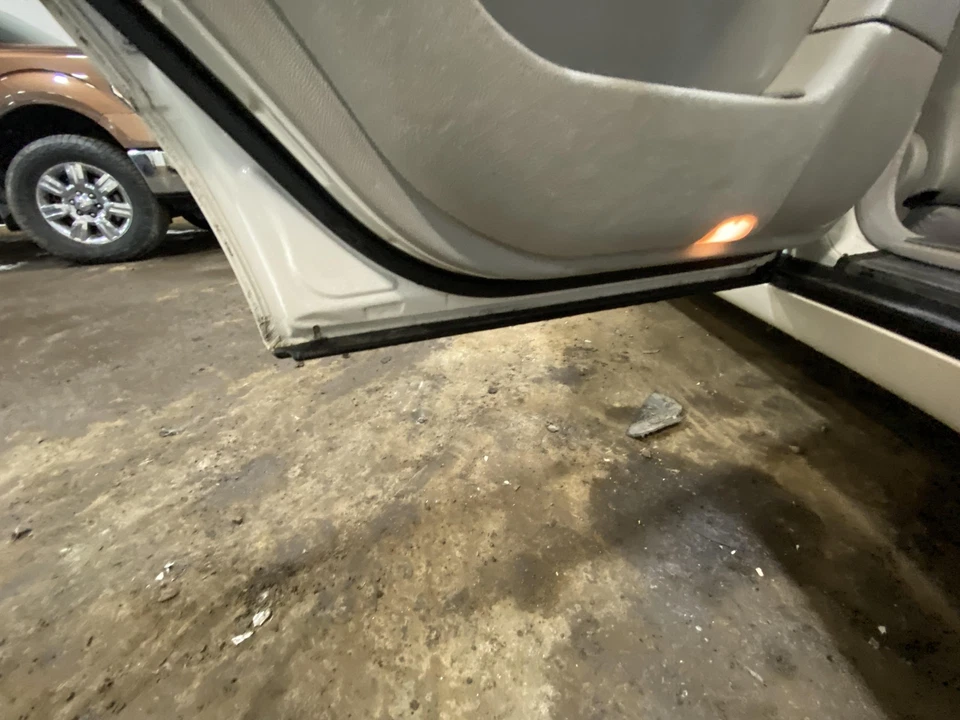 Used Rear Left Door Assembly Rear Side fits: 2003 Mercedes-benz Mercedes s-class Foto 3 de 4