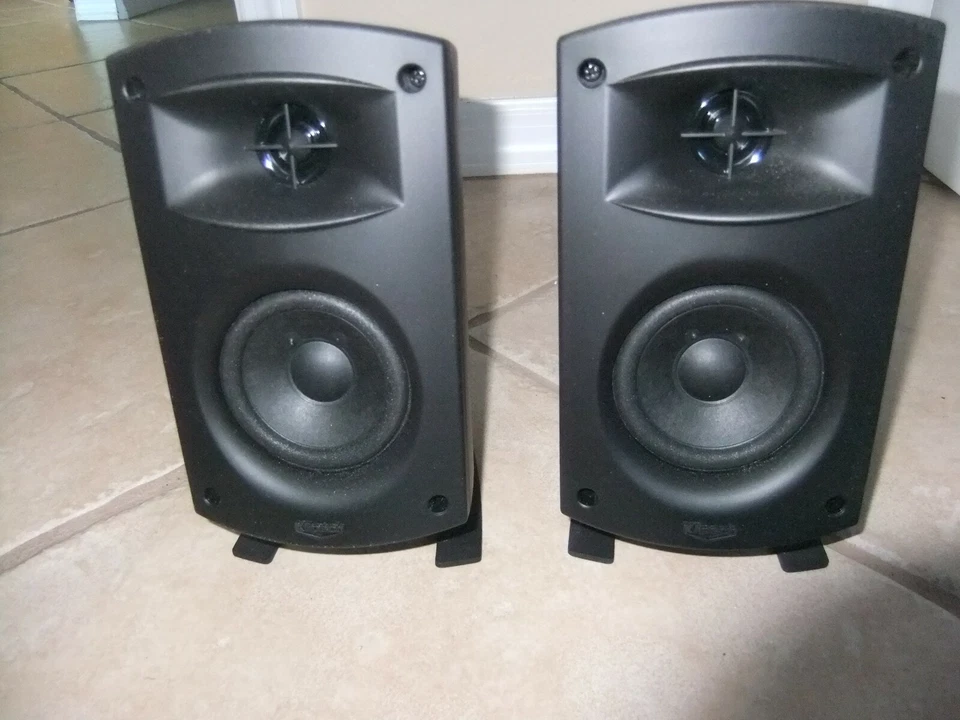 2 Klipsch Promedia 2.1THX Satellite Speakers w/ wiring and stands - Image 2 of 4