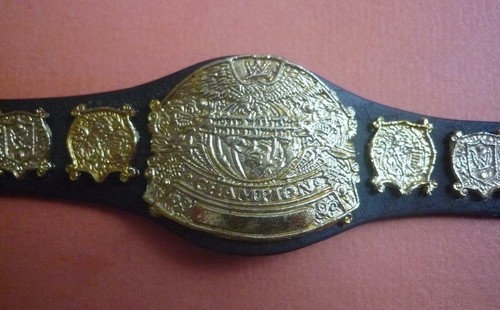 Cinturón de campeón de entretenimiento mundial de lucha libre para figura de acción de 7"" WWF WWE nuevo - Imagen 4 de 4