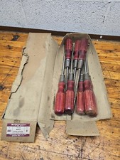 NOS VINTAGE BRIDGEPORT USA # 4001 Navy SCREWDRIVER 8&rdquo; WOOD HANDLE Lot Of 8