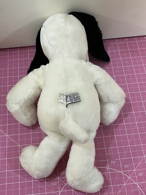 1968 Snoopy Plush Stuffed Animal United Feature Syndicate VTG
